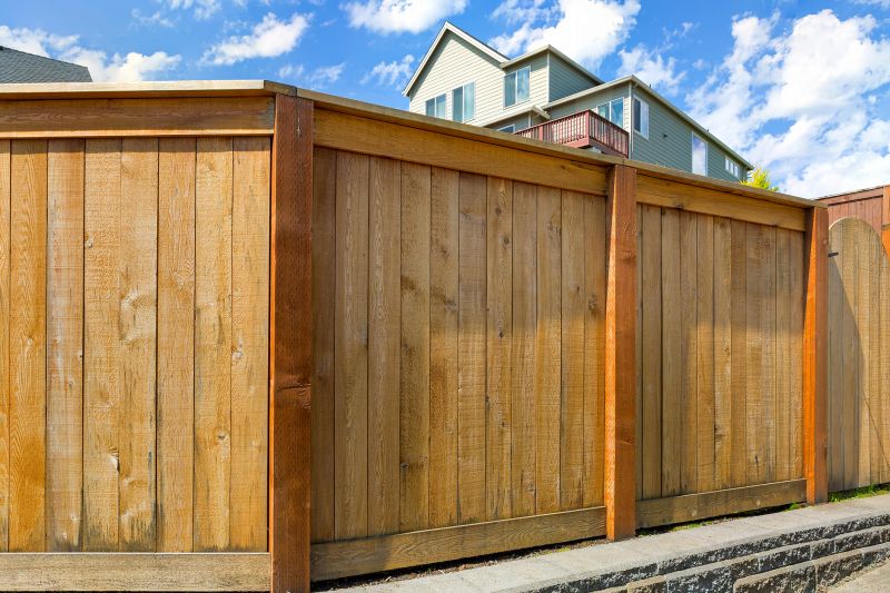 Plank Fence Installation in Pearland, TX