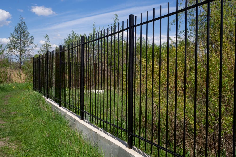 Grow your Aluminum Fence Repair business
